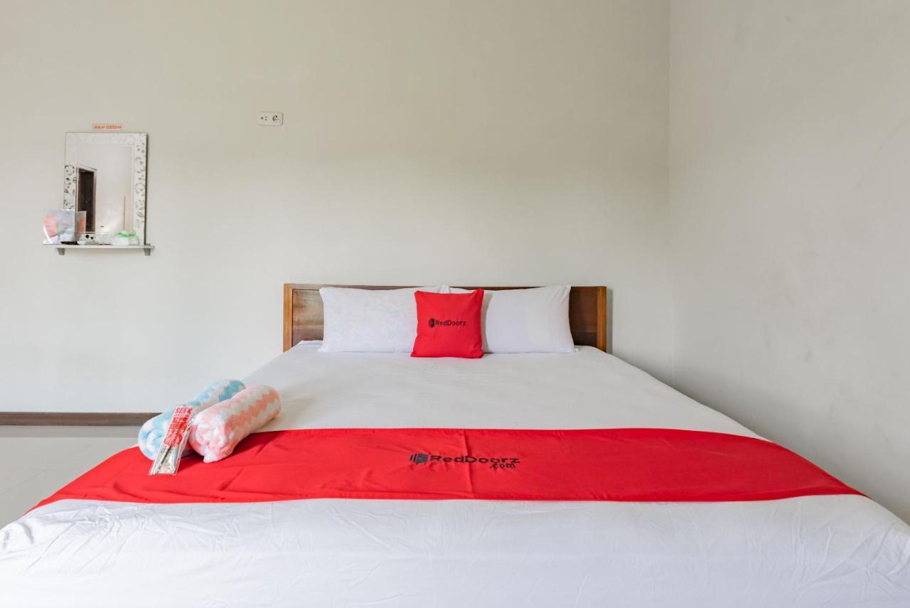 Reddoorz Near Gor Sempaja Samarinda Hotel Exterior foto
