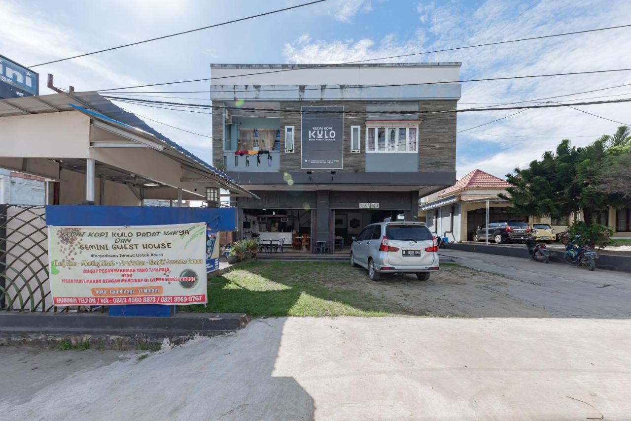 Reddoorz Near Gor Sempaja Samarinda Hotel Exterior foto
